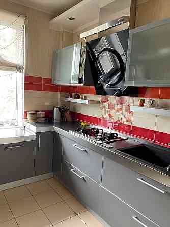 2 кімн кв 65 кв м метро Наукова (403452) Харьков