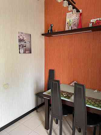 2 кімн кв 65 кв м метро Наукова (403452) Харьков