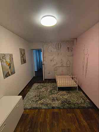 Чотирикімнатна квартира, сучасний ремонт, центр міста Умань