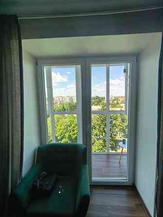 Чотирикімнатна квартира, сучасний ремонт, центр міста Умань