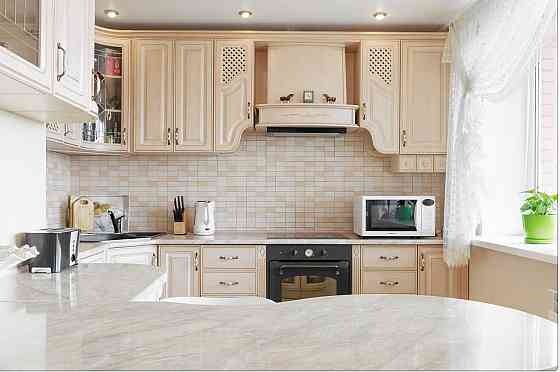 Продаж трикімнатної квартири, вул.Срібнокільська, 12, 126 м² Київ