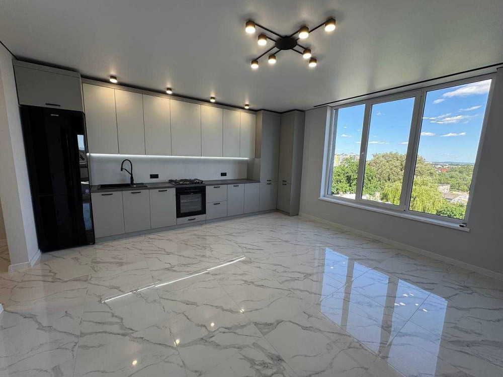 Стильна 2к квартира поруч з центром по вул.Незалежності Івано-Франківськ - зображення 1