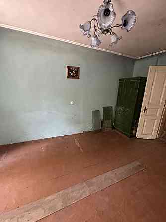 Продається 1 кім кв вул Прутьська ( початок) Черновцы