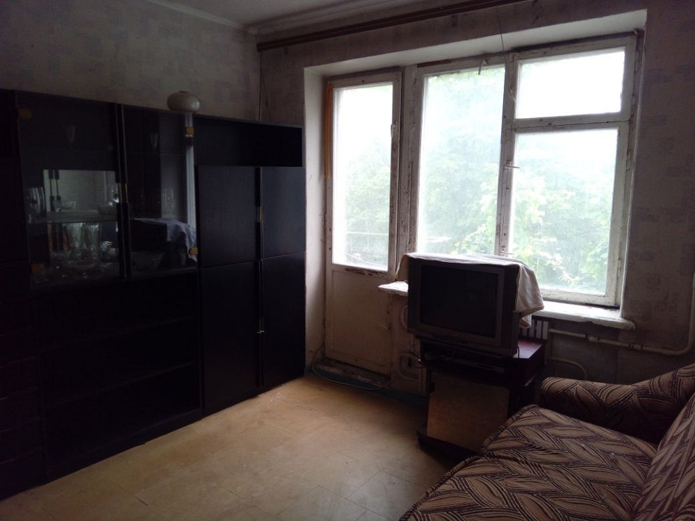 1-на комнатная,Тополь-2,дом 23.Сельпо,Паникахи.. Днепр - изображение 2