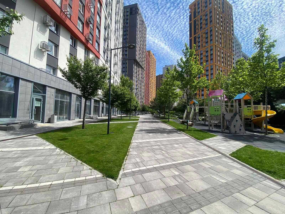 Продається 1-кімнатна квартира в ЖК "Світло Парк" Київ - зображення 2