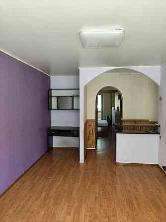 Продам квартиру 2 кімнатну на 2 поверсі Тернівка