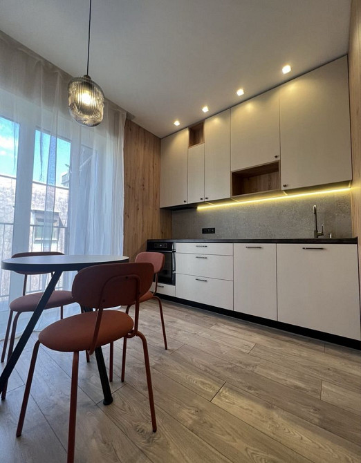 Оренда к-ри на 2 місяці Ужгород - зображення 4