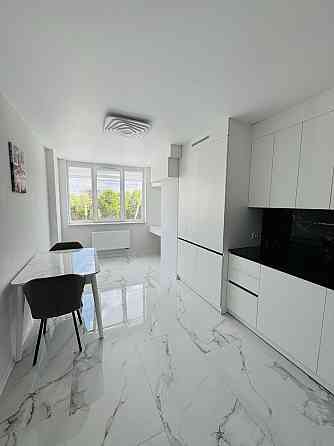 Оренда квартири перше заселення Львов