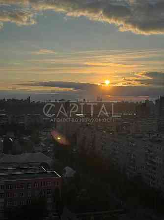 Перша оренда розкішної 3-кімнатної квартири з видом, що захоплює дух Киев