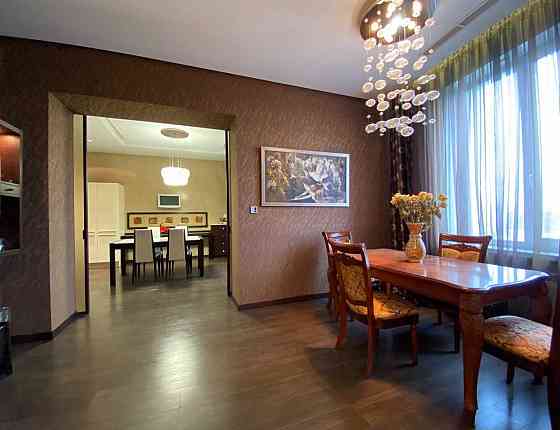 Голосіївський пр. 68, Пентхаус 207м. біля Park Avenue. Перша здача Киев