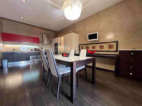 Голосіївський пр. 68, Пентхаус 207м. біля Park Avenue. Перша здача Киев