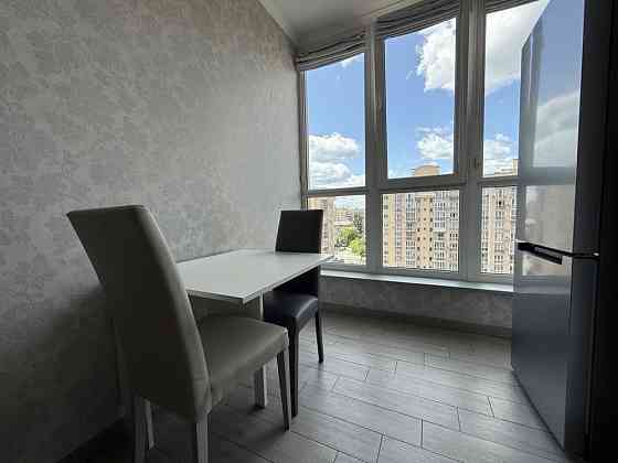 Затишна 2-кімнатна квартира ЖК Кришталеві Джерела, парк Феофанія Киев