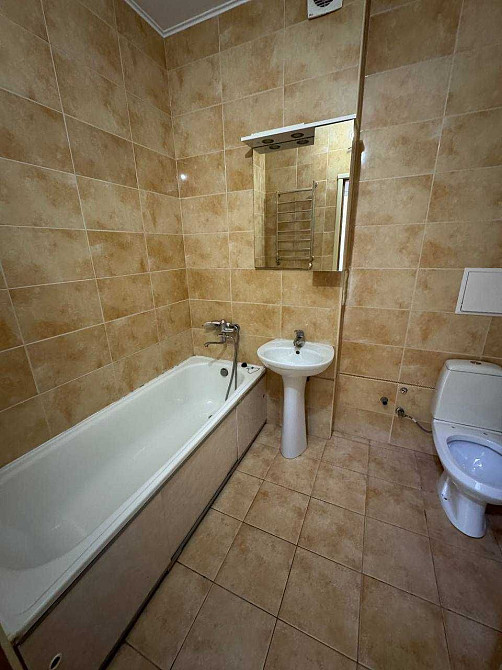 ЖК Вернисаж. Королева. 48 м Ремонт. 8 этаж Odesa - photo 1