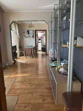 Продається 2-х кім кв(73,1м.кв) по вул.Володимира Великого,1.Бровари. Бровары