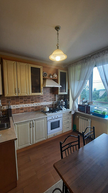 Здається в оренду 3х кім-на кв-ра поблизу Центру в р-ні вул Собранецьк Ужгород - изображение 2