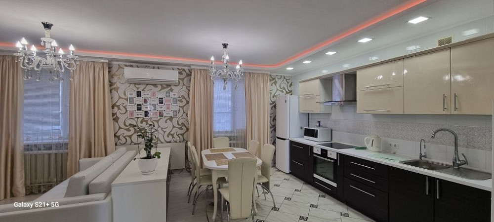 Сучасна квартира на Таврійському . Новобудова . Закрита територія . Херсон - зображення 1