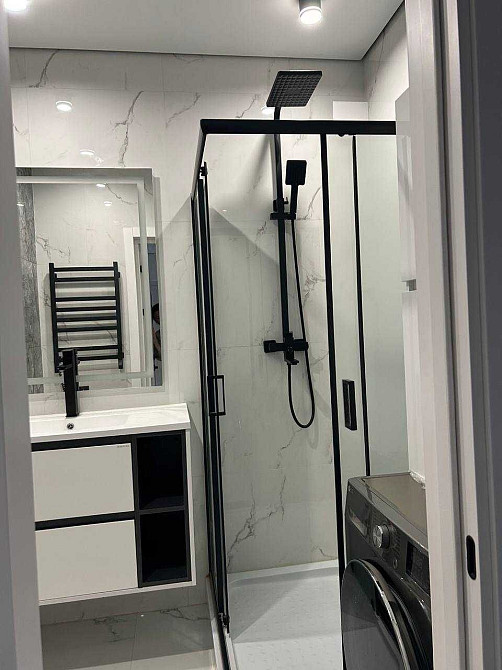 Здам чудову двокімнатну квартиру з новим ремонтом в центрі Ірпеня Ирпень - изображение 4