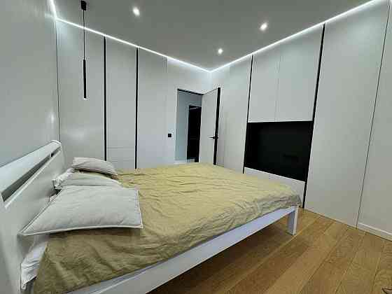 Без %Аренда 1к квартири дизайнерский ремонт 4этаж 40м2 паркинг бассейн Київ