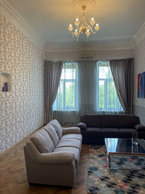 Просторная «бельгийка» исторический центр Одессы «Книжка» от хозяина Одесса - изображение 2