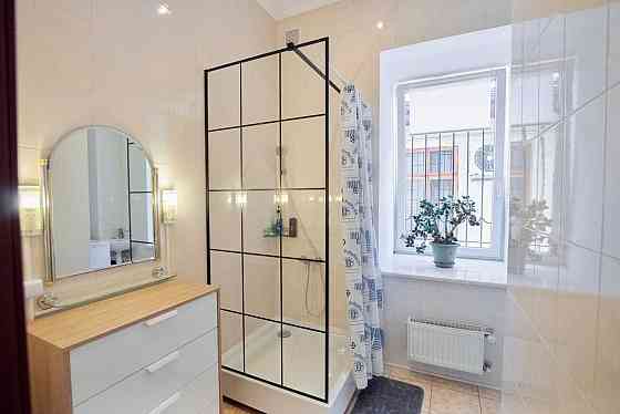 ОТ ХОЗЯИНА. ВПЕРВЫЕ. Шикарная 2- ком. кв. в историческом центре Одессы Одеса