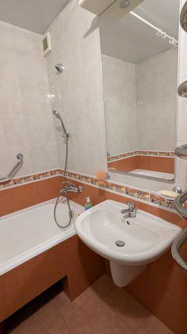 Здам довгостроково свою 2-кімнатну квартиру в Києві на Нивках Киев - изображение 7