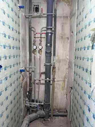 АК 2 Кімнатна Русанівка Лівобережна Русанівська набережна 8 Київ