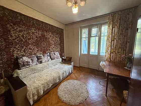 Без% Продаж 2-к квартири Саксаганського, 60-А,  Сталінка, ЦЕНТР Київ