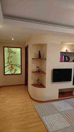 АК 3 Кімнатна Лівобережна Русанівка Русанівська Набережна 22 Київ