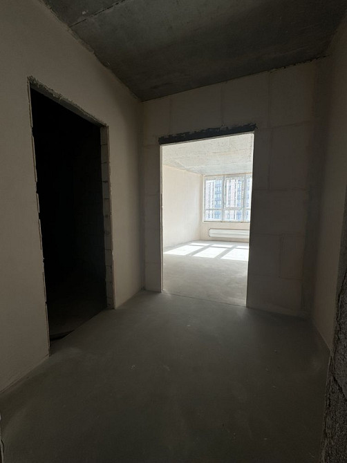 Олнокімнатна з балконом та гардеробом Ирпень - изображение 3