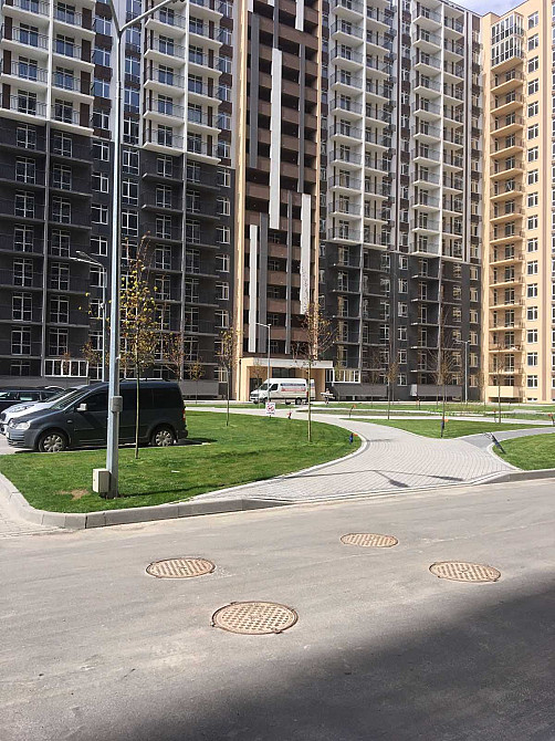 Продам квартиру Кришталеві Джерела Київ - зображення 1