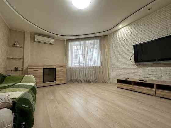 Продаж 3к квартири на 2х рівнях центр вул. Мечникова Днепр