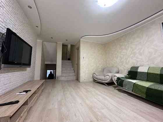 Продаж 3к квартири на 2х рівнях центр вул. Мечникова Днепр