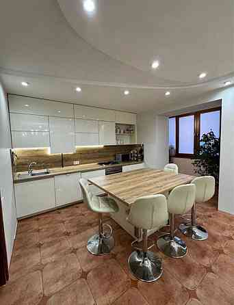 Оренда дворівневої квартири м.Луцьк Луцьк