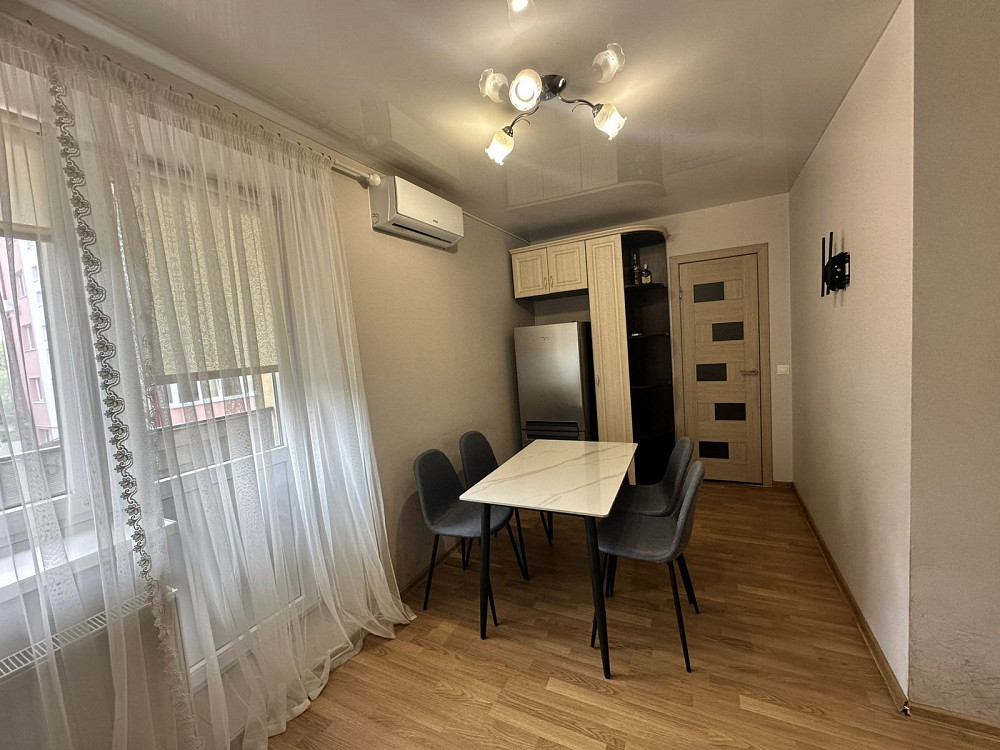 Здається в оренду 3 кімн. Кв. Вул. І. Франка Ужгород - изображение 6