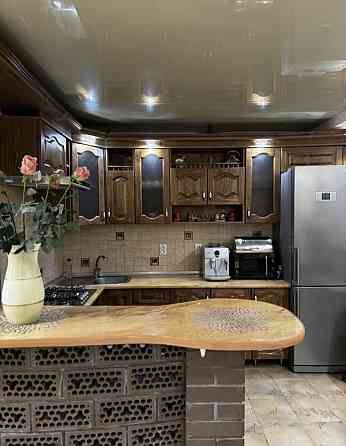 Здається трьохкімнатна квартира Росвигово. Мукачево