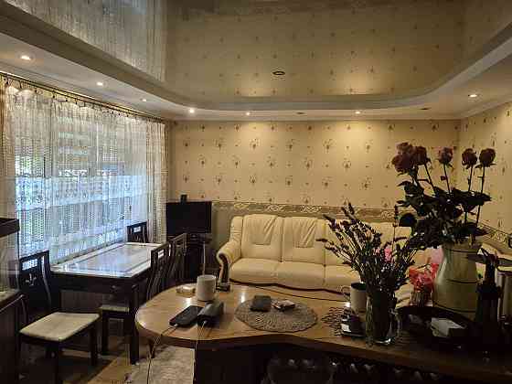 Здається трьохкімнатна квартира Росвигово. Мукачево