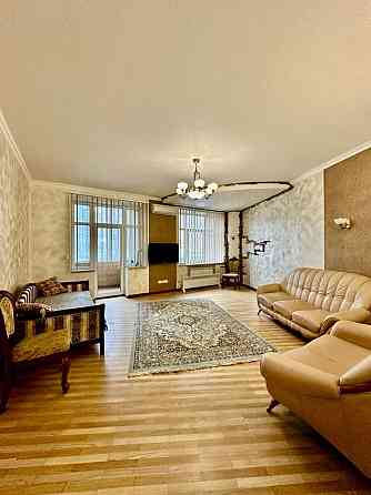 Вул. Обсерваторна, 23. Золоті ворота, центр, львівська площа Київ