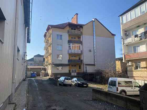 Продаж кв в новому будинку з паркомісцем у самому центрі М. Виноградів Виноградів