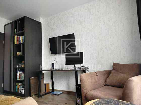 Продається 2-кімнатна квартира з сучасним ремонтом та газовим опалення Ирпень