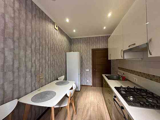 Двухкомнатная сталинка на Уютной /Морской ЭКСКЛЮЗИВ Odesa