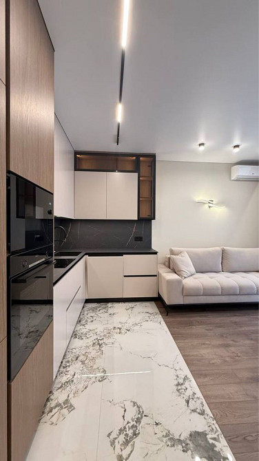 Оренда шикарної 2 кімнатної у Кристалі Ужгород - зображення 1