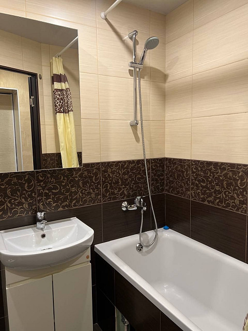 Здам 2ку пр.Соборний Ремонт Запоріжжя - зображення 6