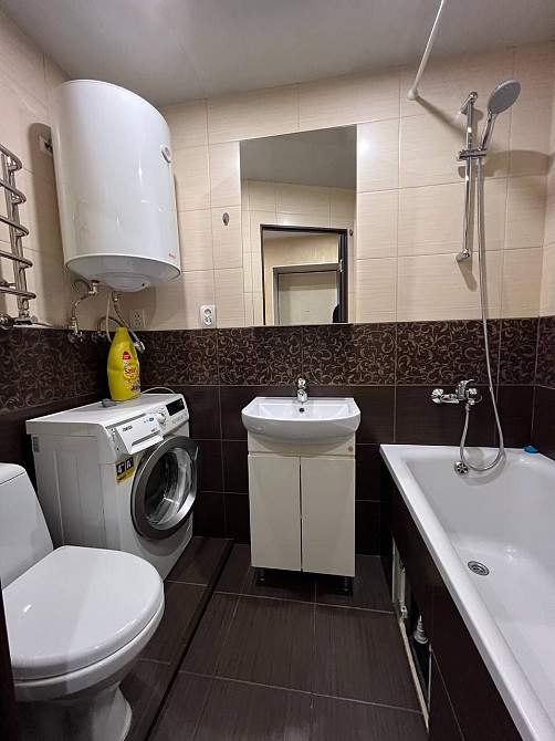 Здам 2ку пр.Соборний Ремонт Запоріжжя - зображення 8