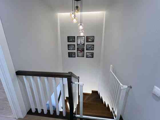 Оренда сучасної 2-х рівневої квартири із 2 спальнями, ЖК Семицвіт Львов