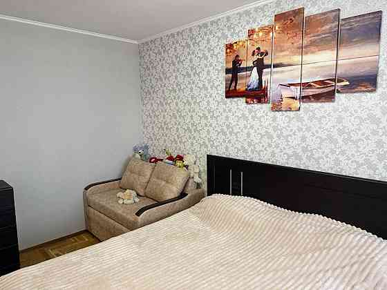 Сдается ВПЕРВЫЕ М.Черниговская  ул.Братиславская 13.2-х комнатная ЕВРО Київ