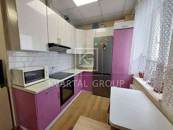 Продаж 2-кімнатної квартири з сучасним ремонтом Святопетрівське (Києво-Свят.р-н)