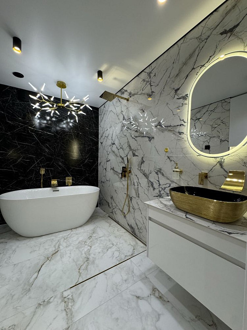 Терміновий продаж двокімнатноі квартири в центрі міста Івано-Франківськ - зображення 4