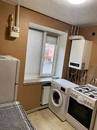 Продається трикімнатна квартира Шепетівка