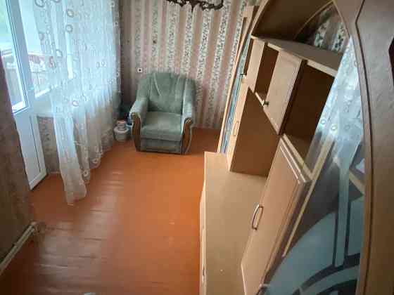 Продається трикімнатна квартира Шепетівка