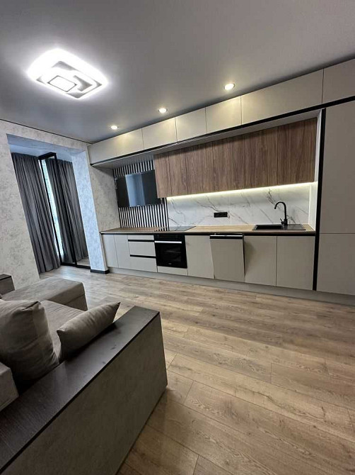 Продам 2к Счастливый на Днепре Запорожское Шоссе 780уем2Под ваш Ремонт Днепр - изображение 1